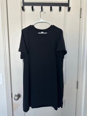 Old Navy Black T-Shirt Dress